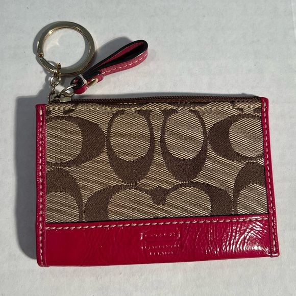 Coach Handbags - CUTE Coach Signature Coin Purse Keychain 🔑
